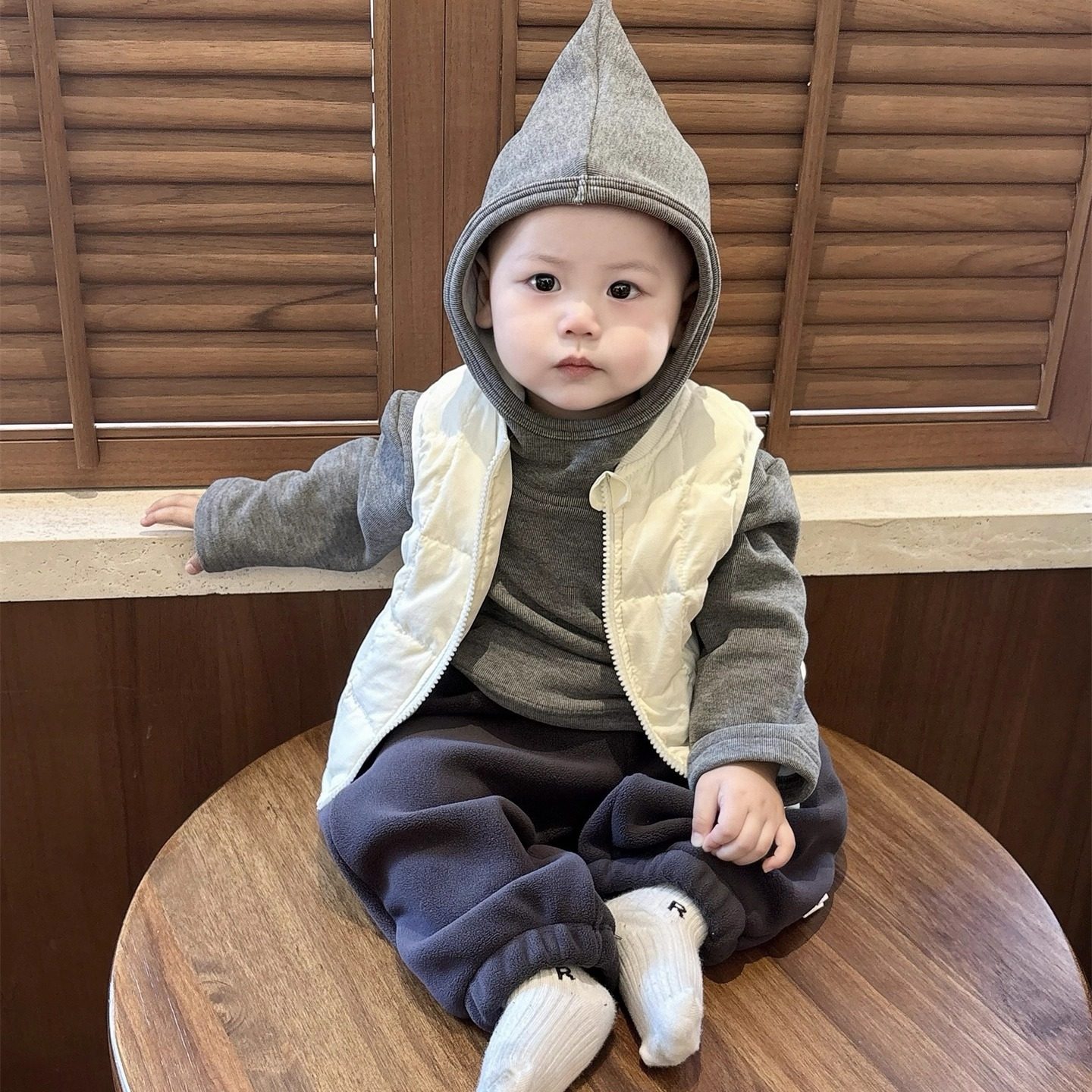 男宝宝2025新款秋冬套装潮帅气时髦羽绒马甲加绒卫衣裤分体三件套,淘宝优惠券,粉丝福利购,淘宝优惠卷