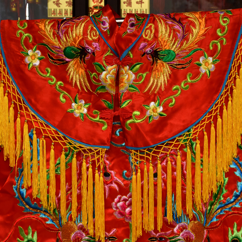 菩萨佛像凤袍披风娘娘服四凤服装刺绣寺庙还愿佛堂绣品娘娘袍红色 - 图0