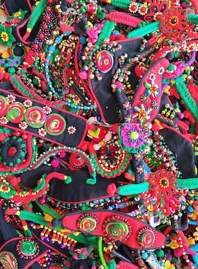 民族新款波西米亚千奇百怪风手工制作时尚手链布艺原创饰品串珠