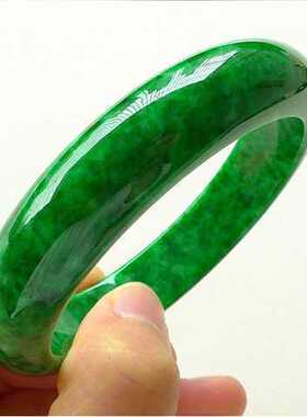 玉手镯满色翡翠色干青铁龙生色玉镯子绿色手镯阳绿扁条手镯