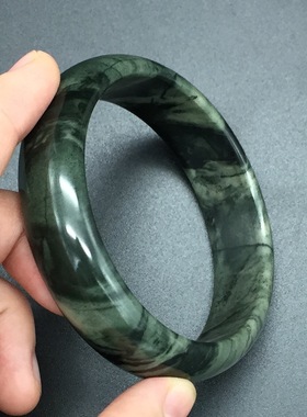 碧玉菠菜绿送领导手镯包邮特价