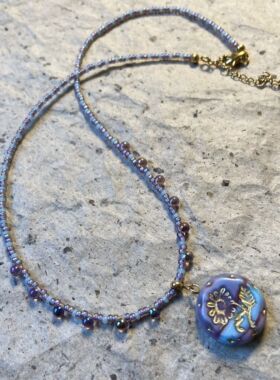 茵娜原创 轻奢复古设计感捷克琉璃玛格丽特花牌串珠小众复古项链