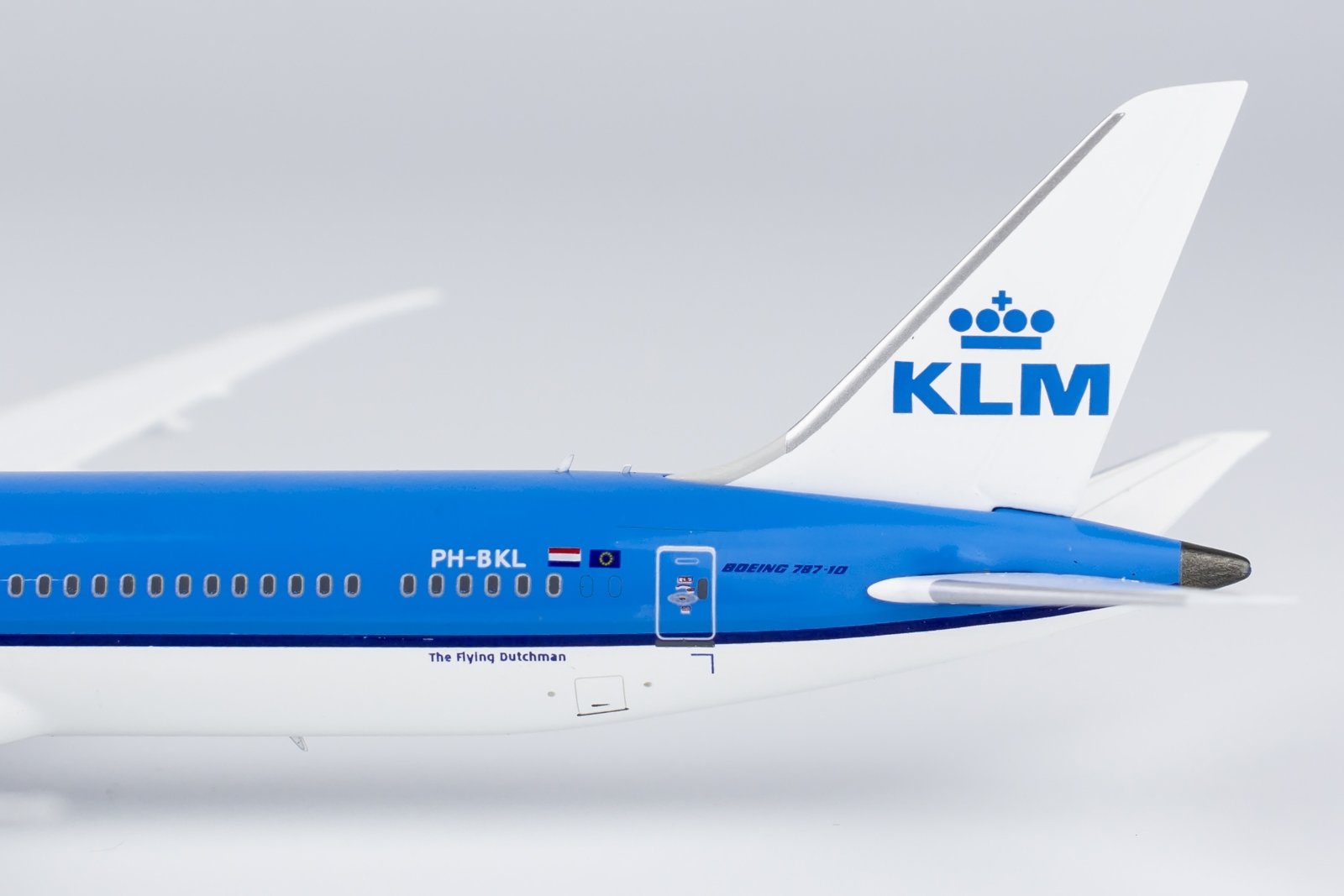 NG 56013 荷兰KLM航空波音B787-10 PH-BKL 成品合金飞机模型1/400 - 图2