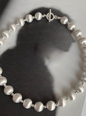 拉丝圆球银色猫眼项链女夏季百搭高级感轻奢锁骨链小众毛衣链饰品