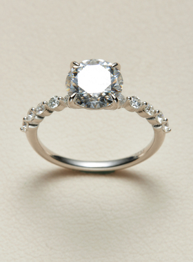 AHCHOO 静奢风高级2克拉莫桑钻石戒指超闪S925鸽子蛋指环520礼物