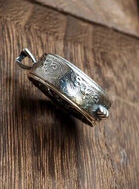【文殊#菩萨】随身小佛龛吊坠 | 925纯银 | 配钢链 尺寸23×9mm