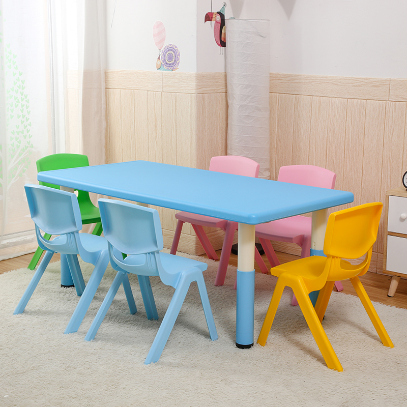 toy table and chairs