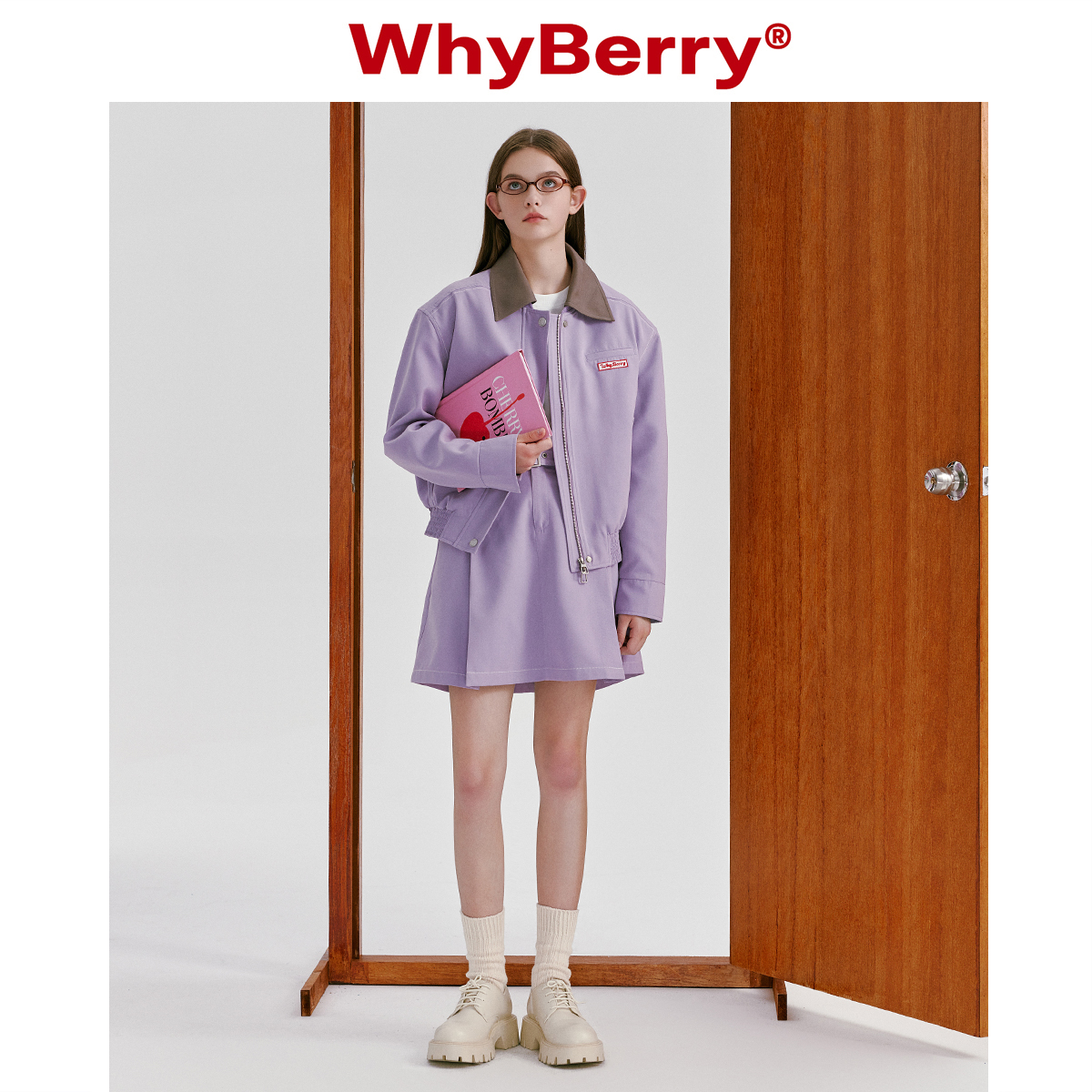 WhyBerry 23AW“时髦好穿”可拆卸垫肩紫色外套设计美式复古夹克-图0