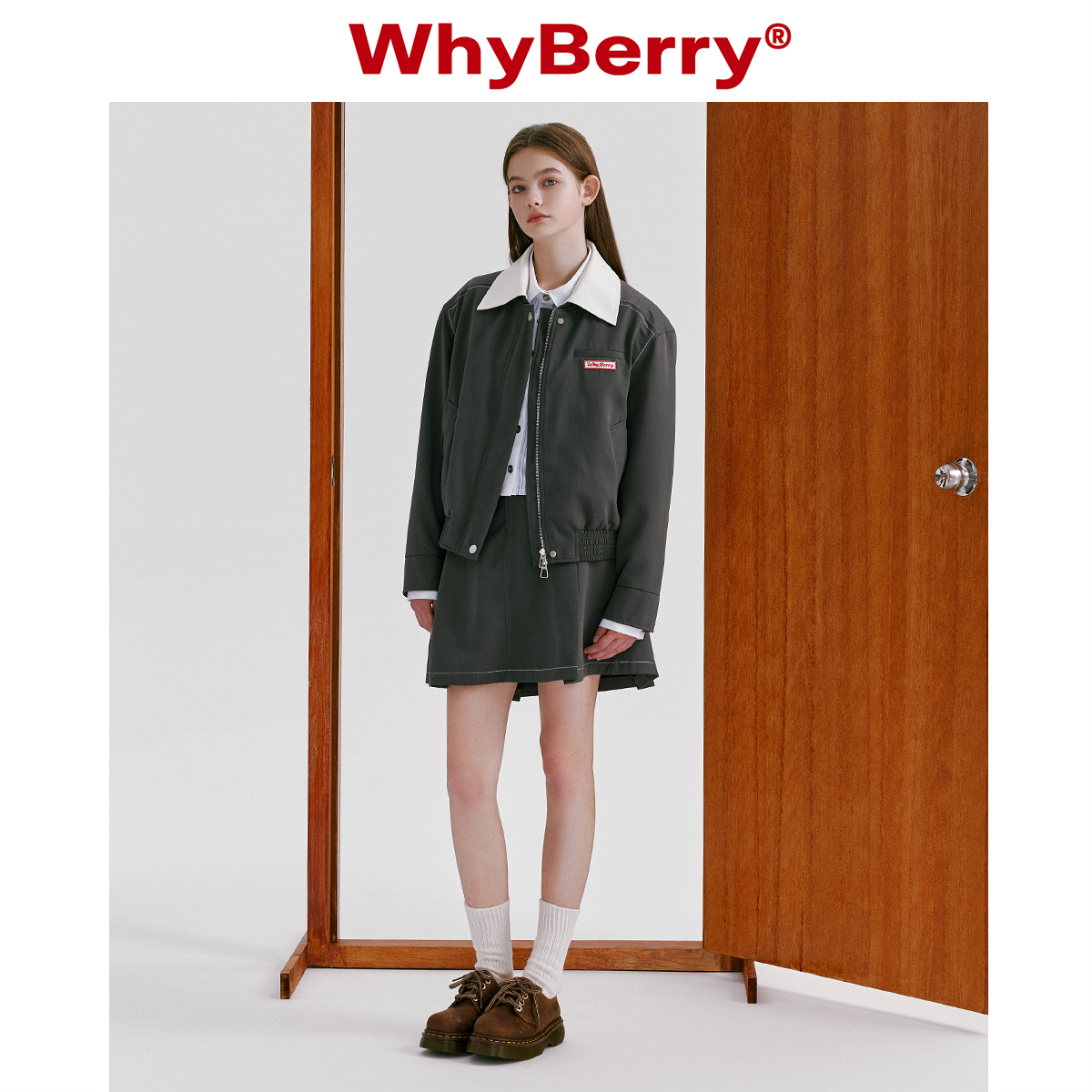 WhyBerry 23AW“时髦好穿”可拆卸垫肩紫色外套设计美式复古夹克-图2