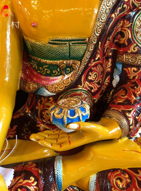 尼泊尔彩绘摆件密宗佛像