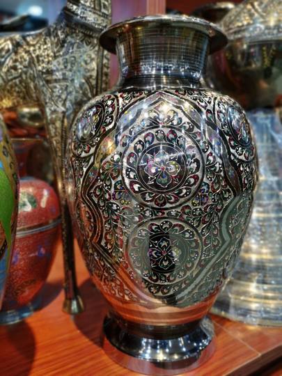 Pakistani handicrafts, treasure-accumulating bottles, gifts, real shots, shopkeeper-recommended patterns, shipped randomly