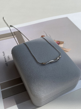 防过敏不掉色 不掉色高级感冷淡高冷风金属质感项链 休闲衣服配饰