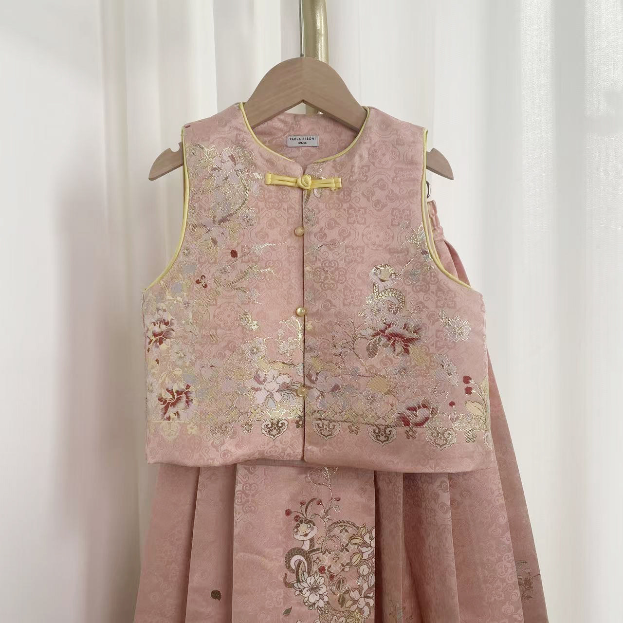 山mu女童新中式马甲休闲复古坎肩搭马面裙童装春秋款,淘宝优惠券,粉丝福利购,淘宝优惠卷