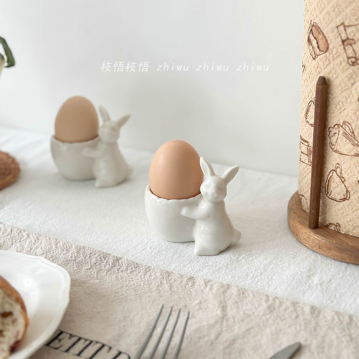 枝悟 白瓷浮雕小兔子鸡蛋托 法式田园风桌面摆件 ins家居拍照道具,淘宝优惠券,粉丝福利购,淘宝优惠卷