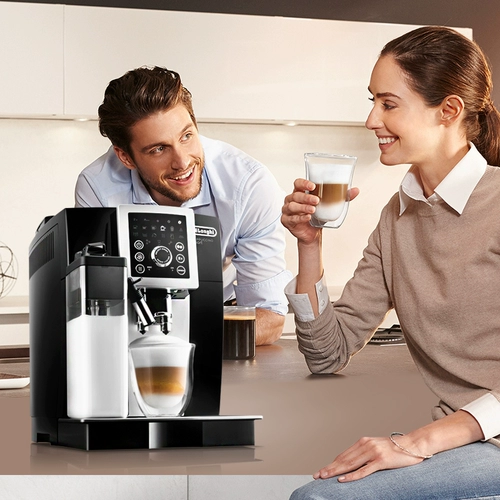 Delonghi/Delong ECAM23.260.SB Импортная кофемашина Импортированная кофемашина.