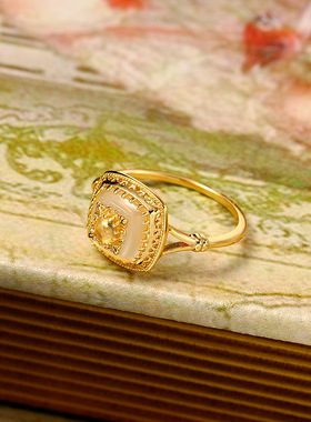 日系复古镂花白玉髓925银戒指