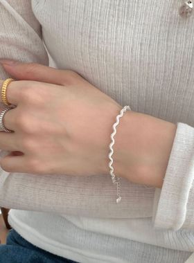 S925纯银波浪w字母手链女韩国简约小众设计高级感小红书手环 戒指
