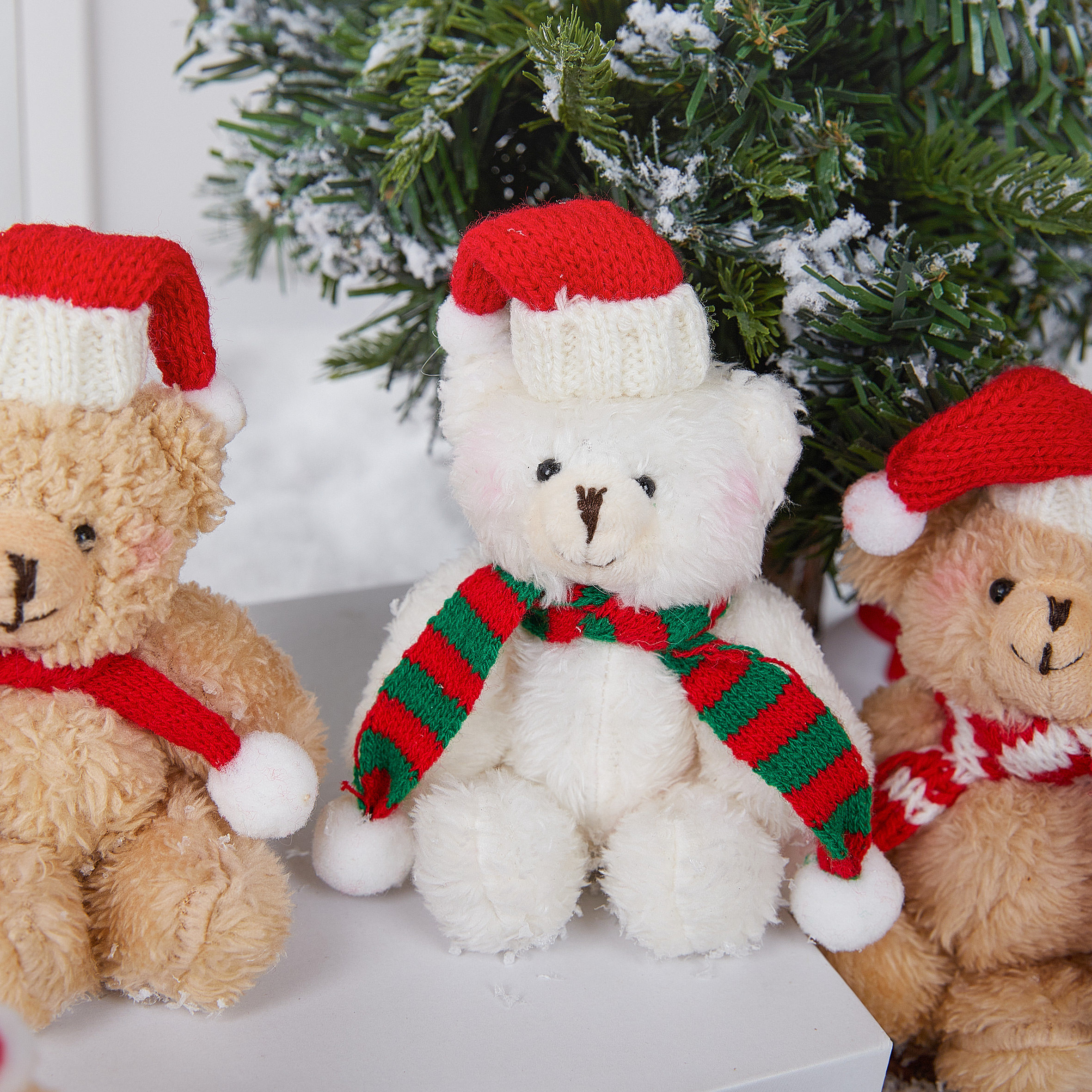 圣诞节卡通毛绒围巾圣诞帽小熊蛋糕装饰摆件圣诞新年礼物节日装扮,淘宝优惠券,粉丝福利购,淘宝优惠卷