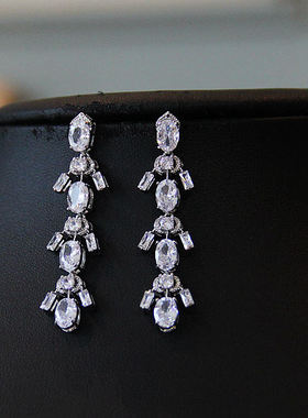 新娘结婚晚宴聚会橱窗项链耳环