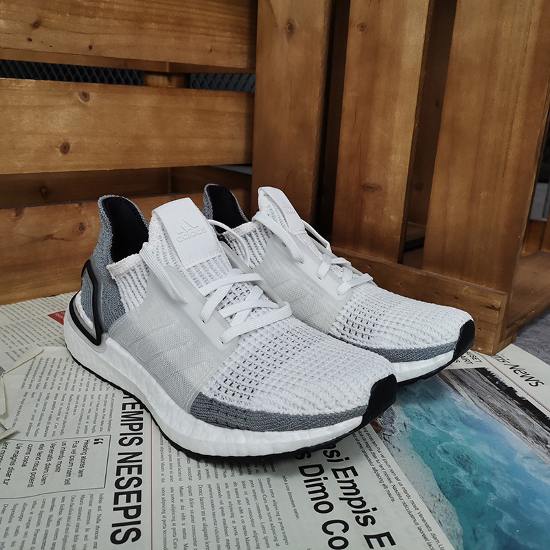 Adidas/阿迪达斯UltraBOOST UB19男女跑步鞋B75880 37707 37703 - 图1