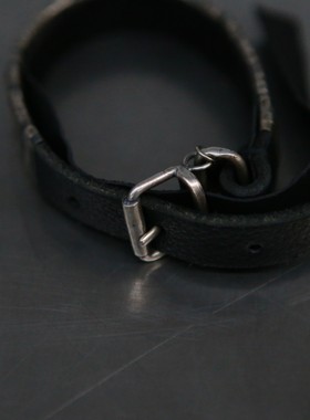 预 GOTI 马皮手链 925银 BR605  意大利