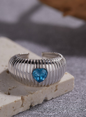 S925纯银镶天然石榴石透辉石托帕石戒指女纹理爱心开口戒