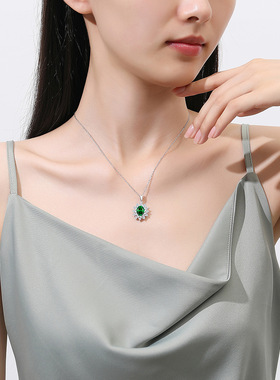 S925纯银8A锆石碎花切祖母绿太阳花项链女高级感轻奢高碳钻锁骨链