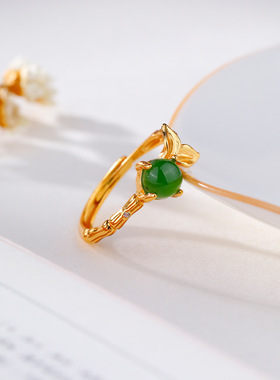 S925银镀金镶嵌天然碧玉蛋面枝叶繁花开口女士日常精致百搭款戒指