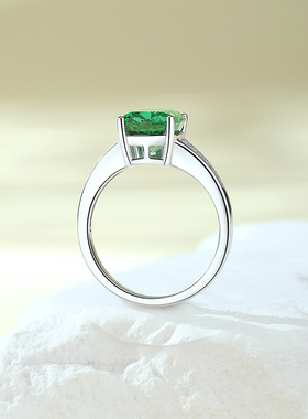 法式时尚8*10mm祖母绿色高碳钻戒指女S925纯银轻奢高级感手饰