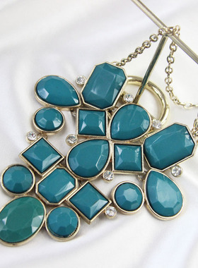 双色夸张扇形镶钻项链