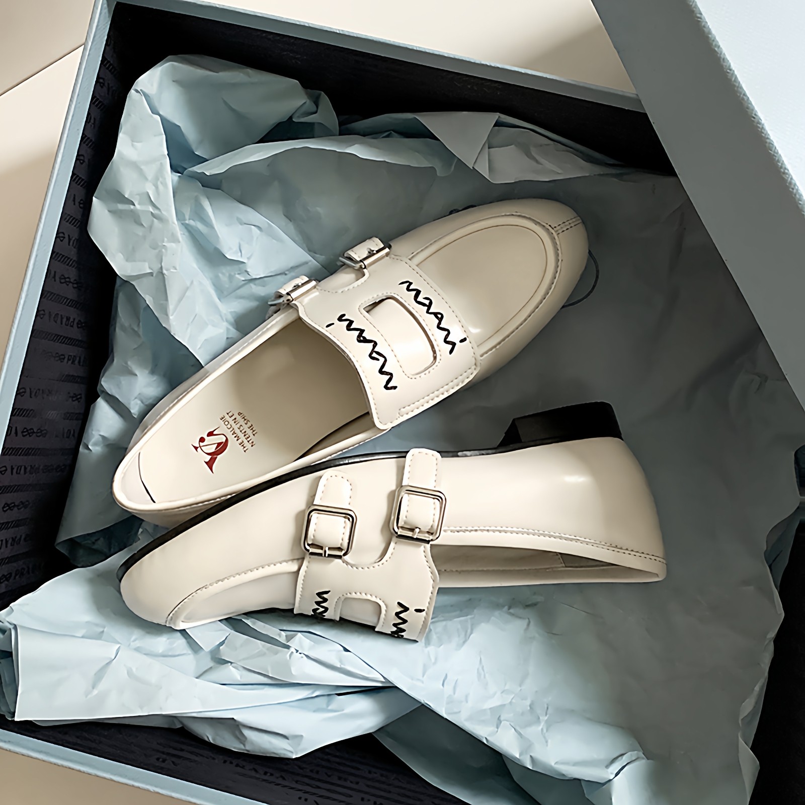 百搭休闲 Literary乐福鞋子女鞋单鞋牛皮真皮低跟平底鞋圆头纯色,淘宝优惠券,粉丝福利购,淘宝优惠卷