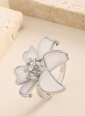 甜美精致镶锆石山茶花开口戒指