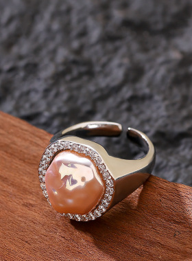镶钻锆石不规则巴洛克珍珠戒指
