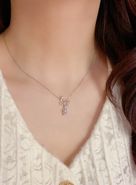 韩式时尚设计感蝴蝶锆石方钻项链个性精致甜美气质百搭颈链锁骨链