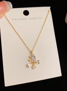 微镶锆石蝴蝶吊坠项链小众时尚精致甜美百搭超闪锁骨链配饰