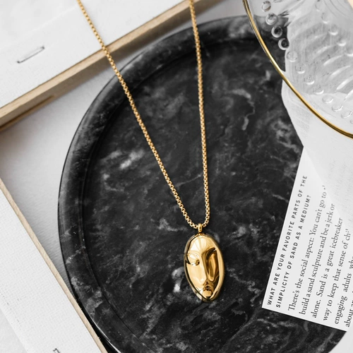 Длинное дизайнерское ожерелье, коллекция 2023, легкий роскошный стиль, популярно в интернете, не выцветает, тренд сезона