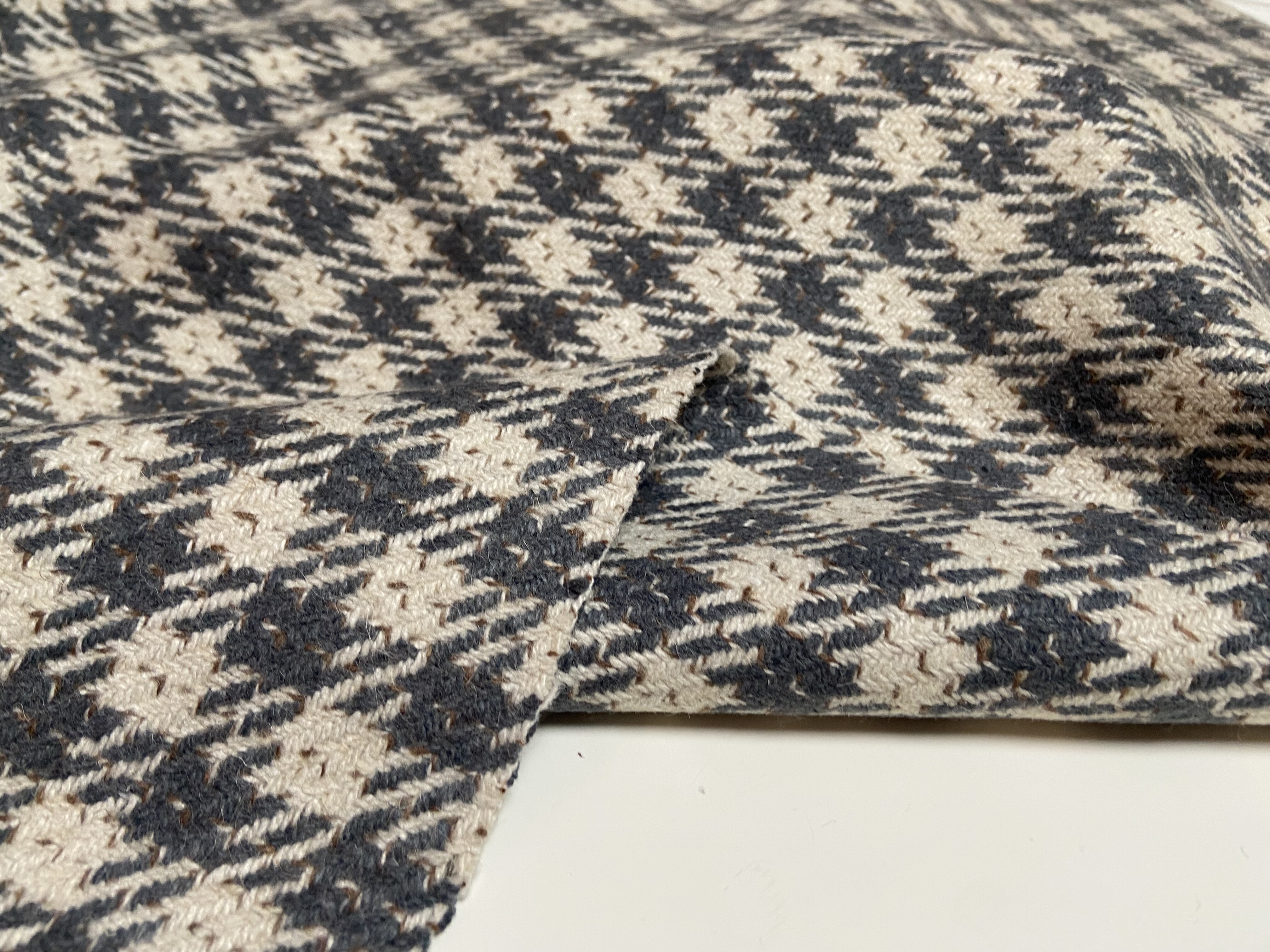 L0121 小香风羊毛设计师布料1米乘1.45,淘宝优惠券,粉丝福利购,淘宝优惠卷