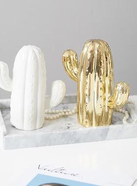 小众北欧创意陶瓷仙人掌存钱罐装饰摆件现代客厅酒柜家居饰品