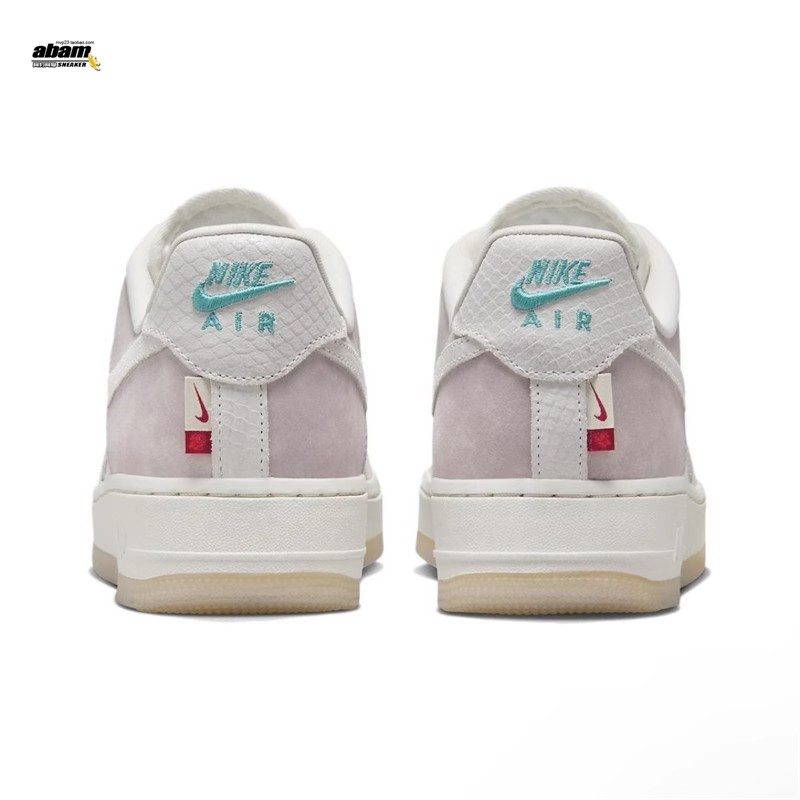 Nike Air Force 1 AF1 女子龙年限定米粉空军一号板鞋 FZ5066-111 - 图2