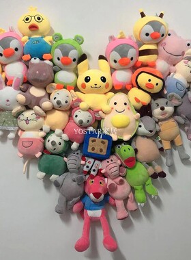 卧室墙上网格框房间娃娃收纳架