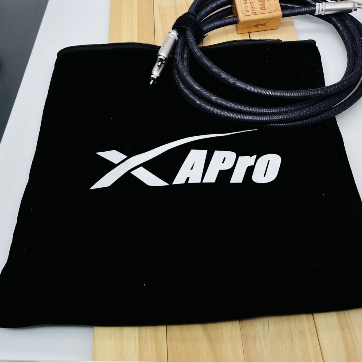 英国萨博 hifi Xapro 6N纯铜HIFI电源线-图3