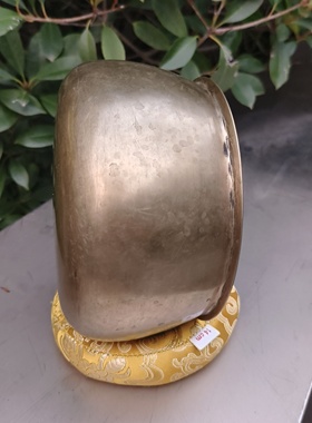 尼泊尔手工塔罗钵老铜钵颂钵音疗专用 老钵静心瑜伽疗愈梵音碗