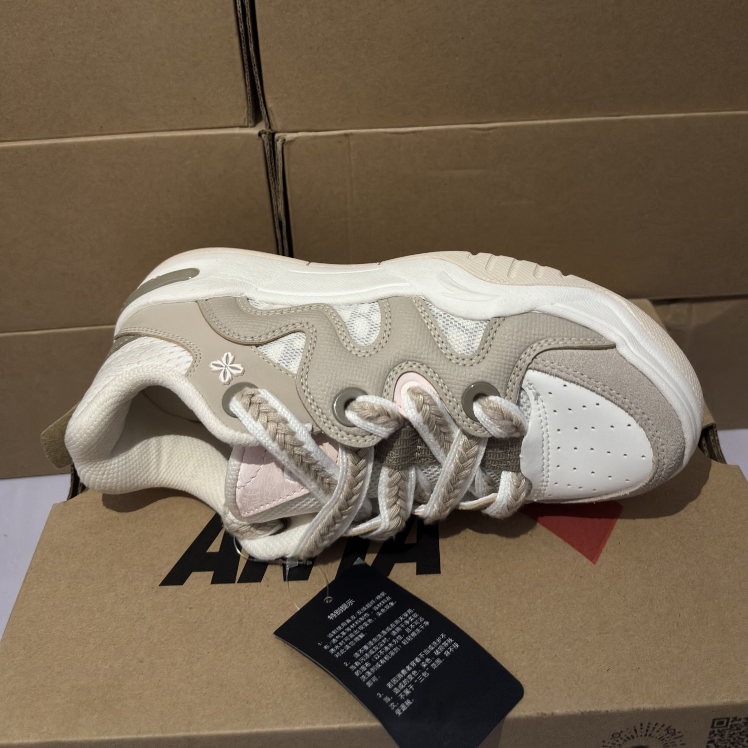 ANTA genuine winter non-slip shock-absorbing cream bag women's sneakers