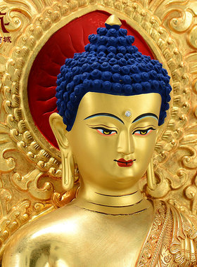 全鎏金释迦牟尼铜像摆件