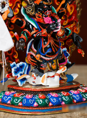 尼泊尔手工铜鎏金摆件6寸铜像