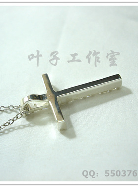 山田凉介Fortuna镶钻十字架项链