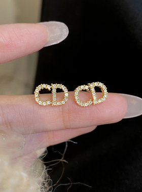 精致小巧百搭~镶钻字母耳钉项链