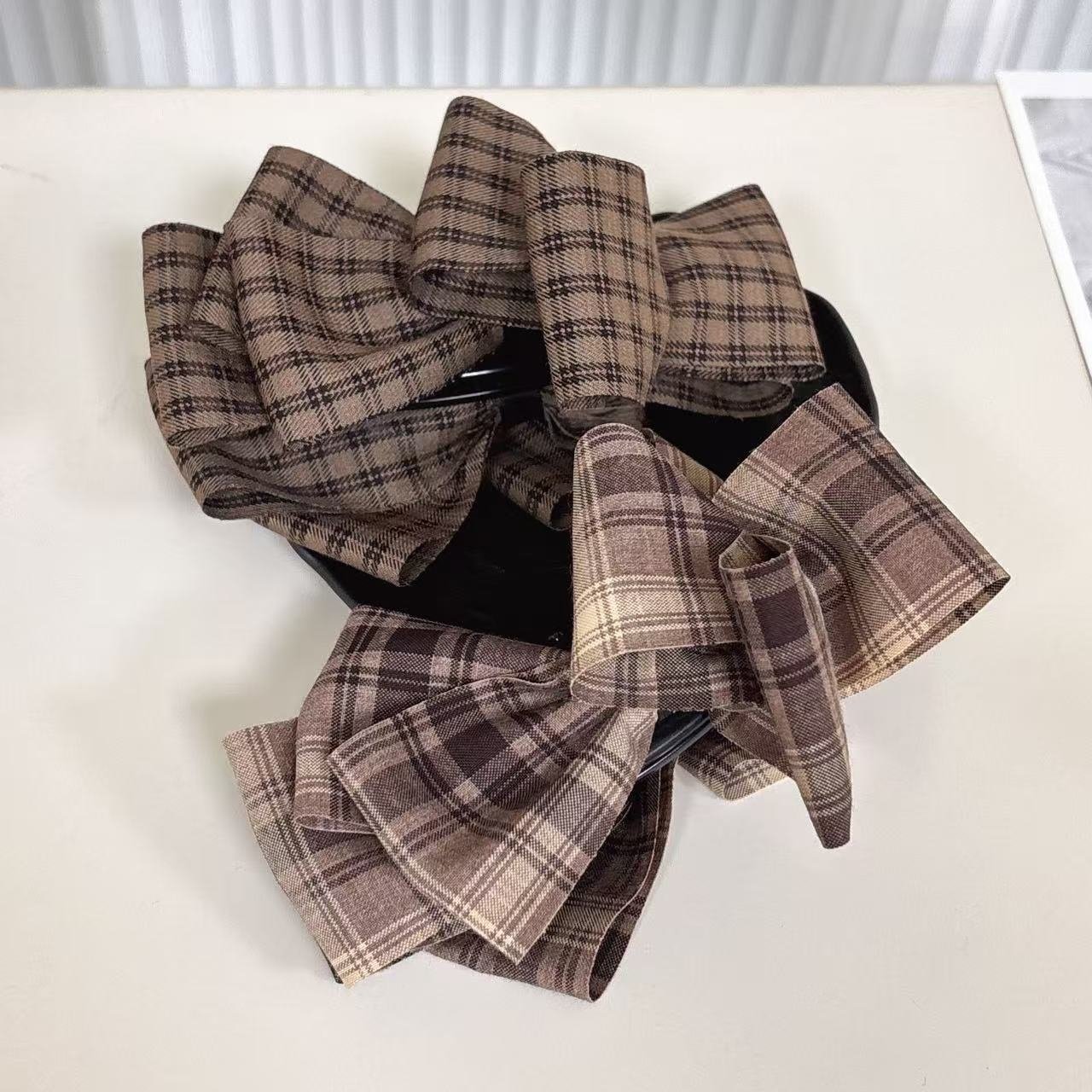 2026时尚韩国东大门2025年秋季新款复古格纹蝴蝶结甜美百搭高马尾 - 图0