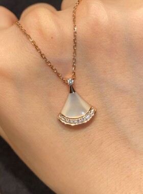 明星同款小扇子项链女18K不掉色