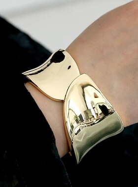 跨境欧美时尚辣妹手镯轻奢冷淡风金属质感合金开口手镯